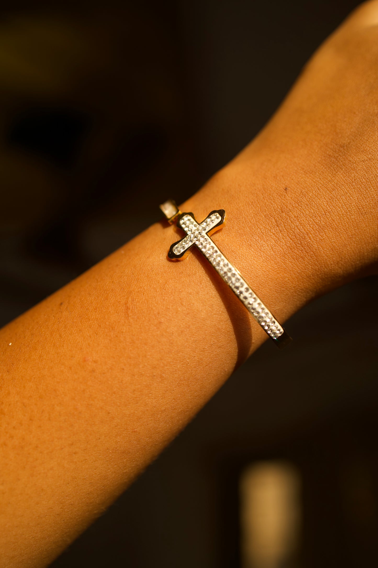 AI352 - Luxe Plus Bracelet