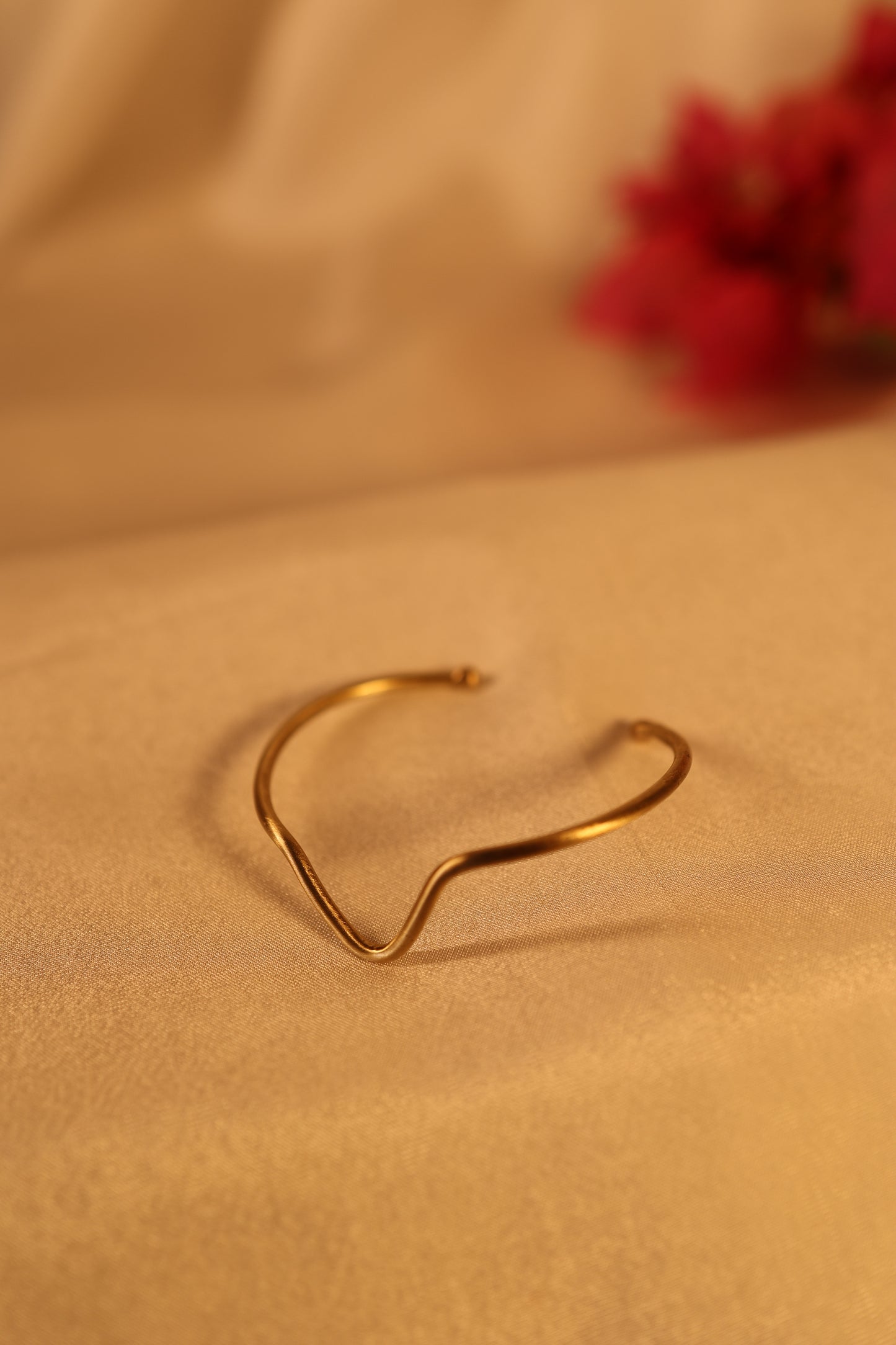 AI192 - Love’s Whisper Bracelet