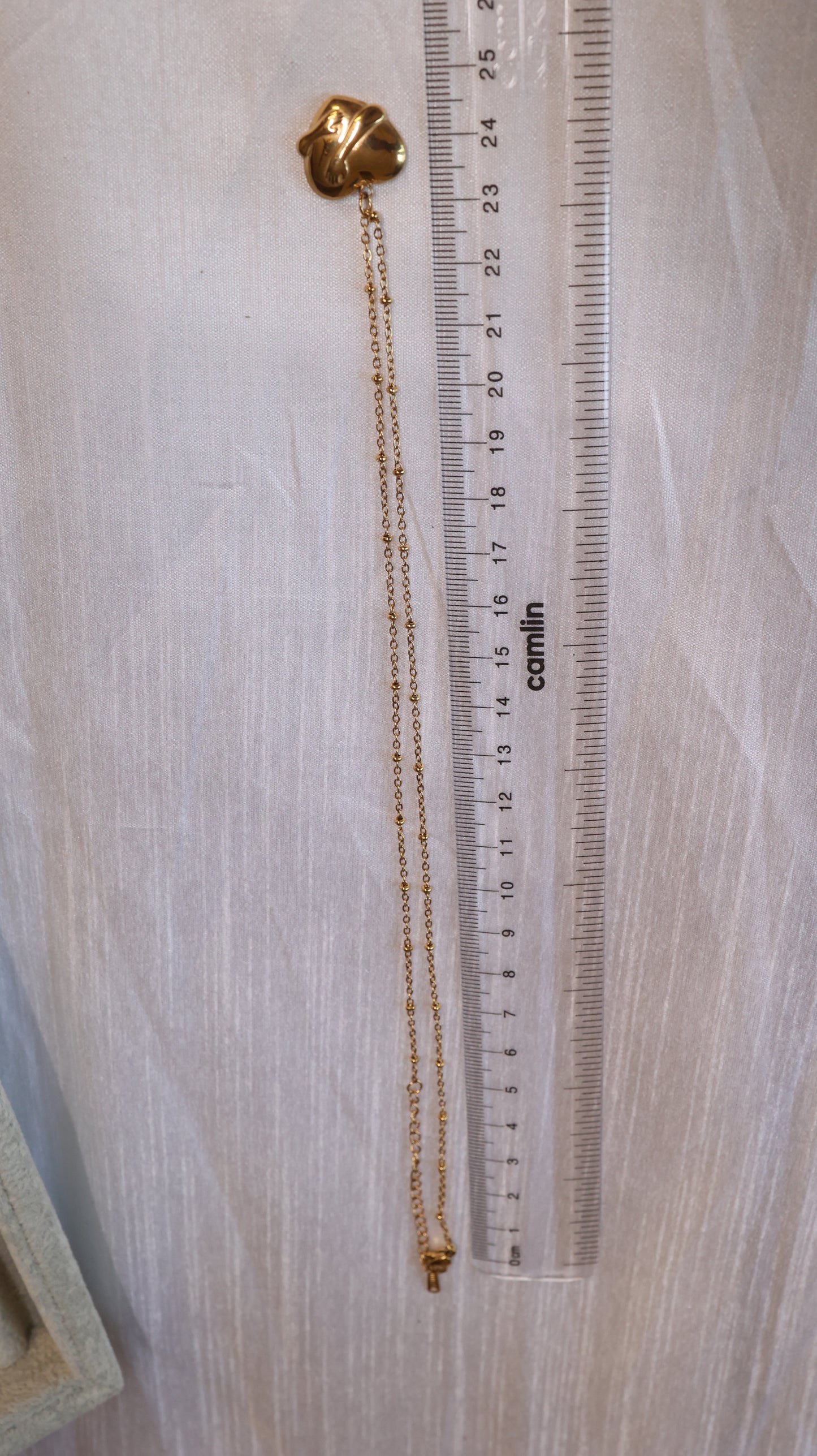 AI246 - Virtual Hug Chain