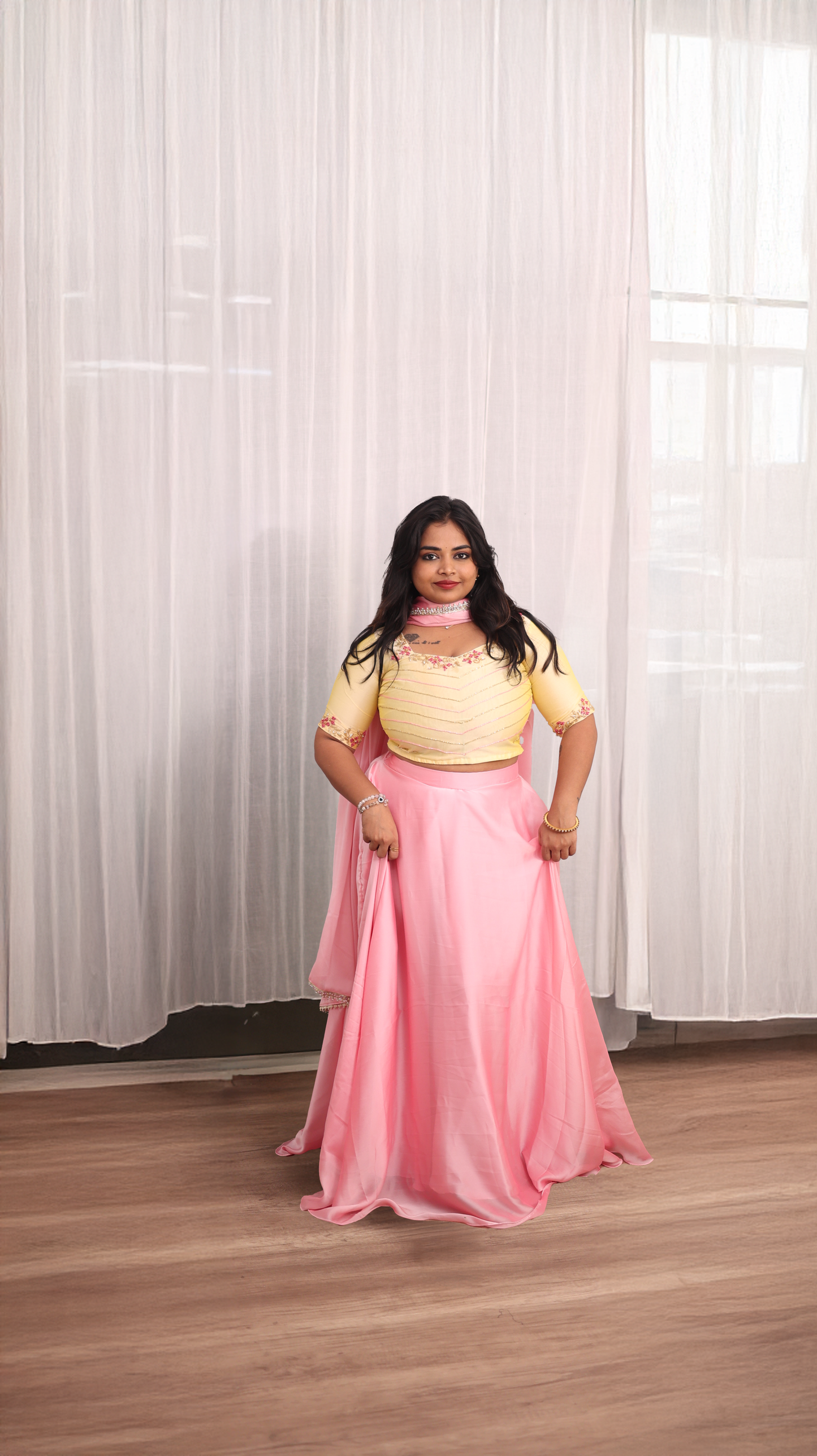 Sumeya - Lehenga