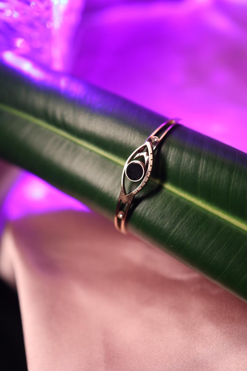 AI214 - Mystic Eye bracelet