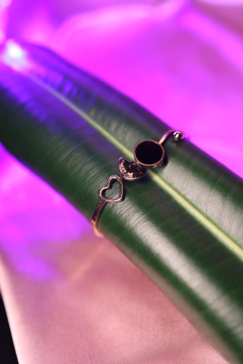 AI210 - Amora Circle bracelet