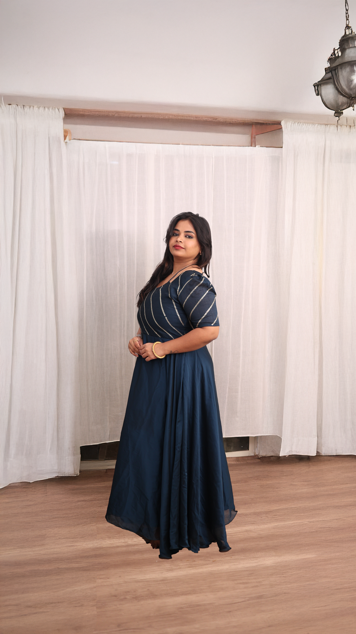 Nivika - Anarkali