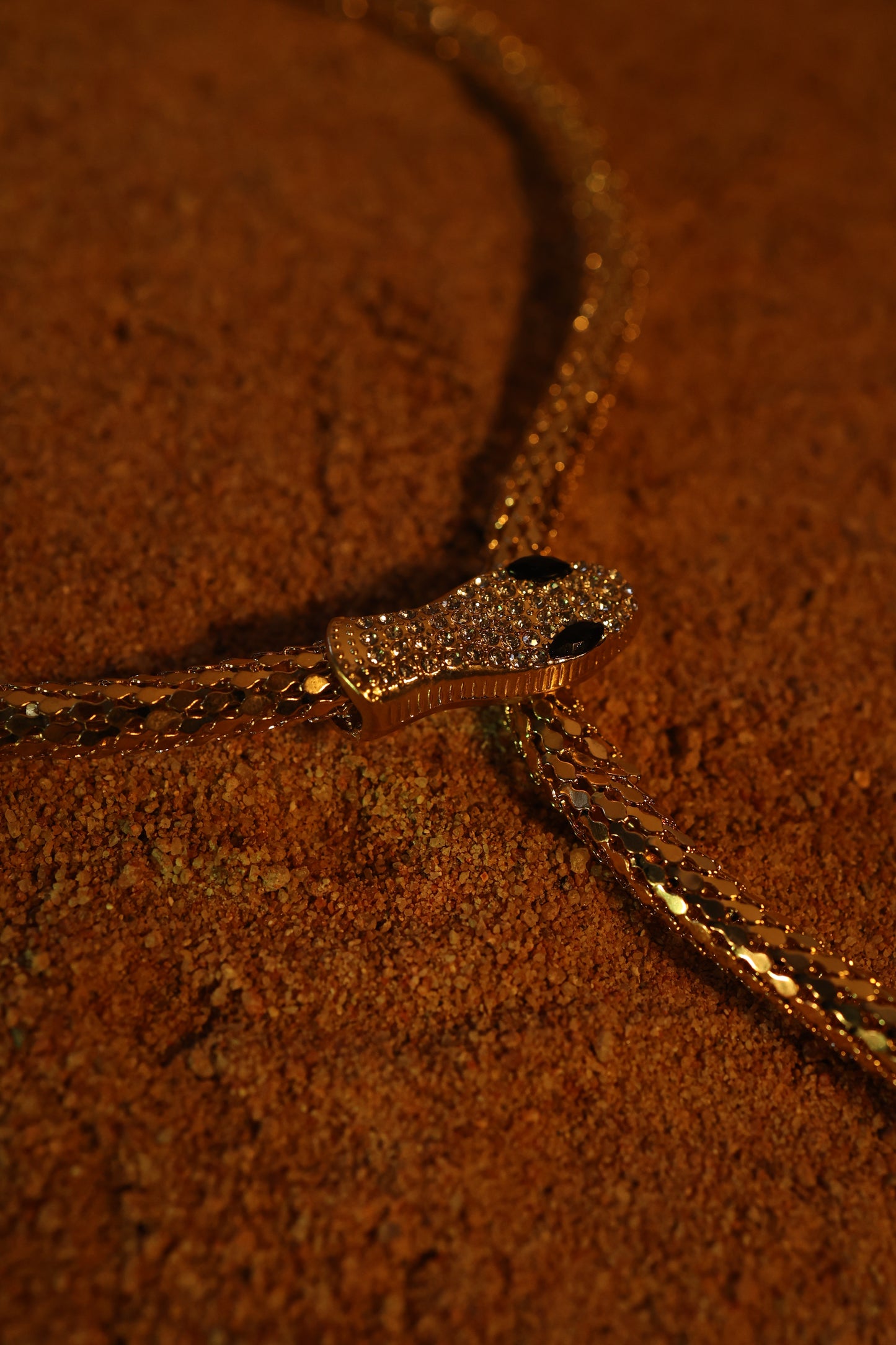 AI182 - Onyx Snake Choker