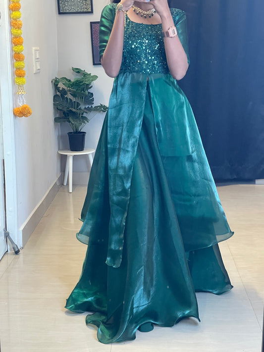 Lavira - Overlay Top And Skirt