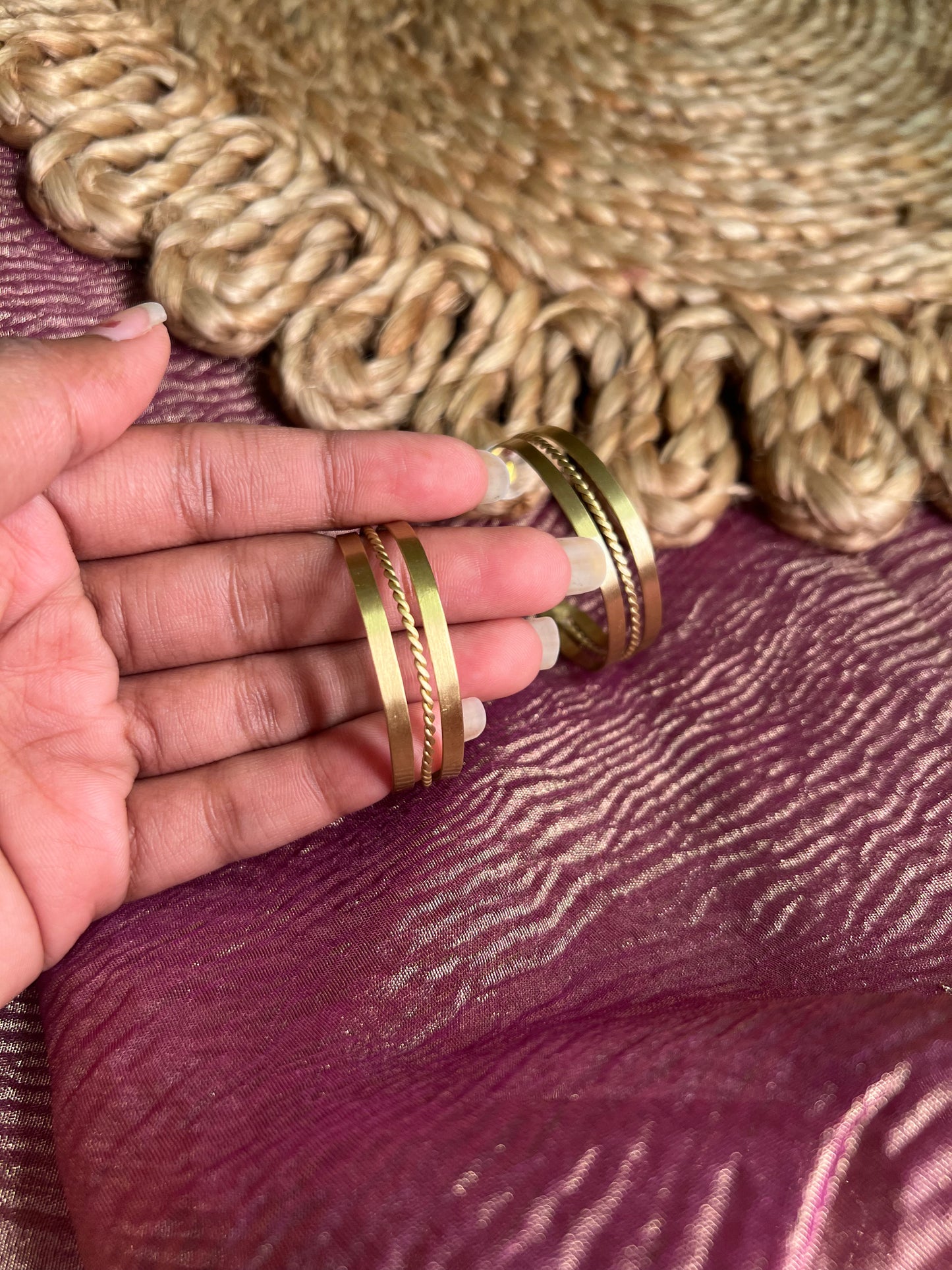 AI229 - Aurelia Crest Half Hoop Earrings
