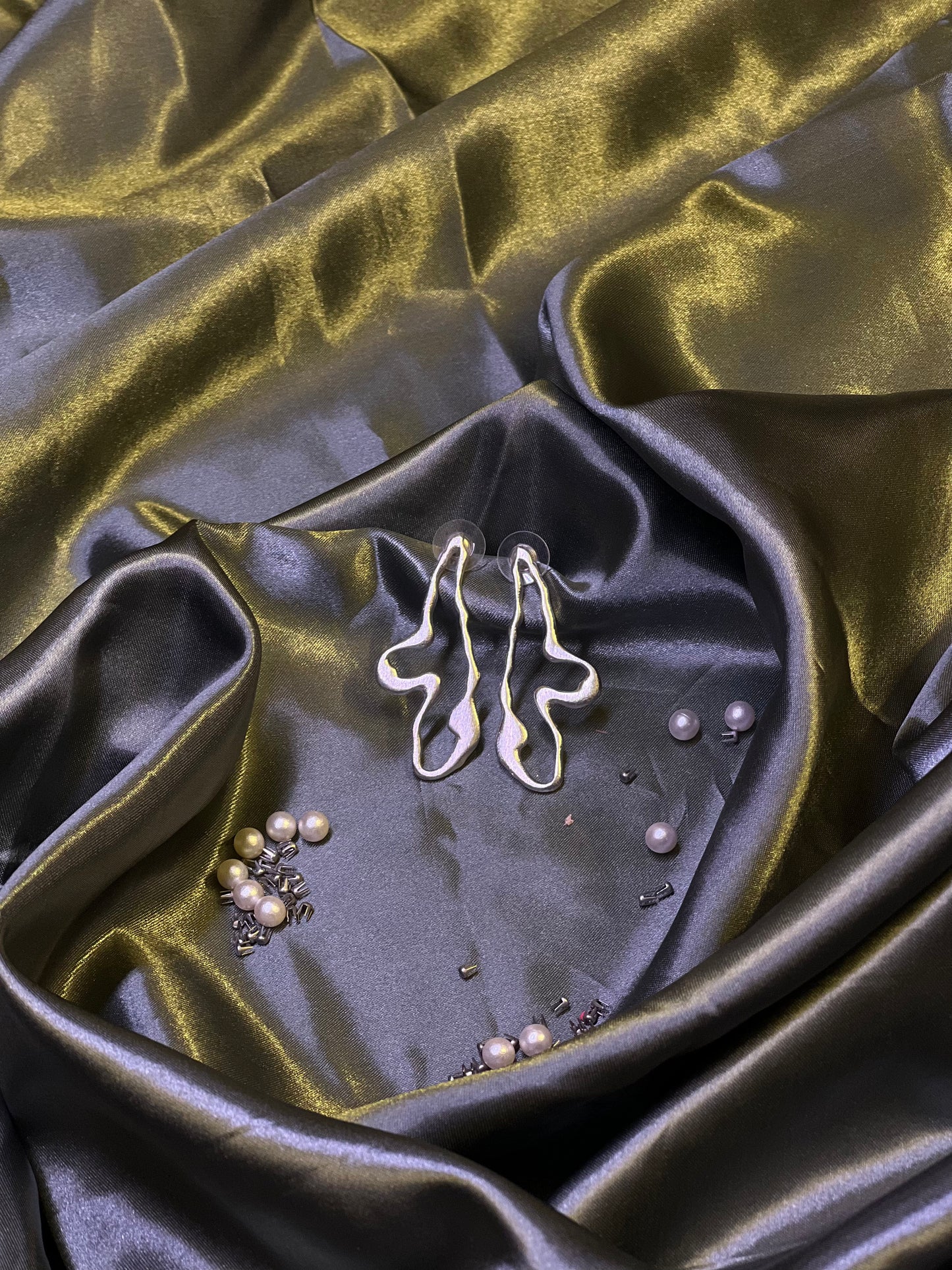 AI230 - Elara Drop Earring