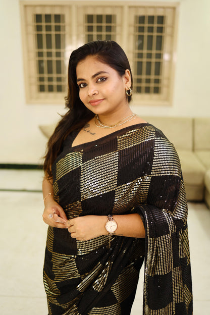 Nuraali Saree