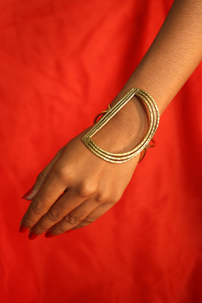 AI268 - Dusk Cuff