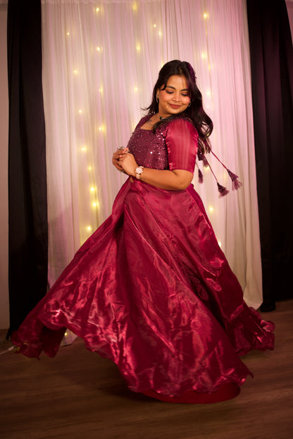 Lavira - Overlay Top And Skirt