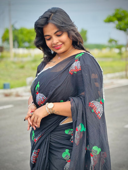Sharvi saree