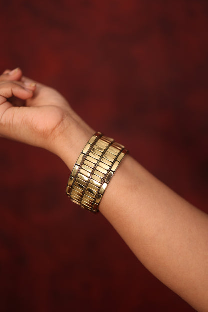 AI260 - Mantra Bangles
