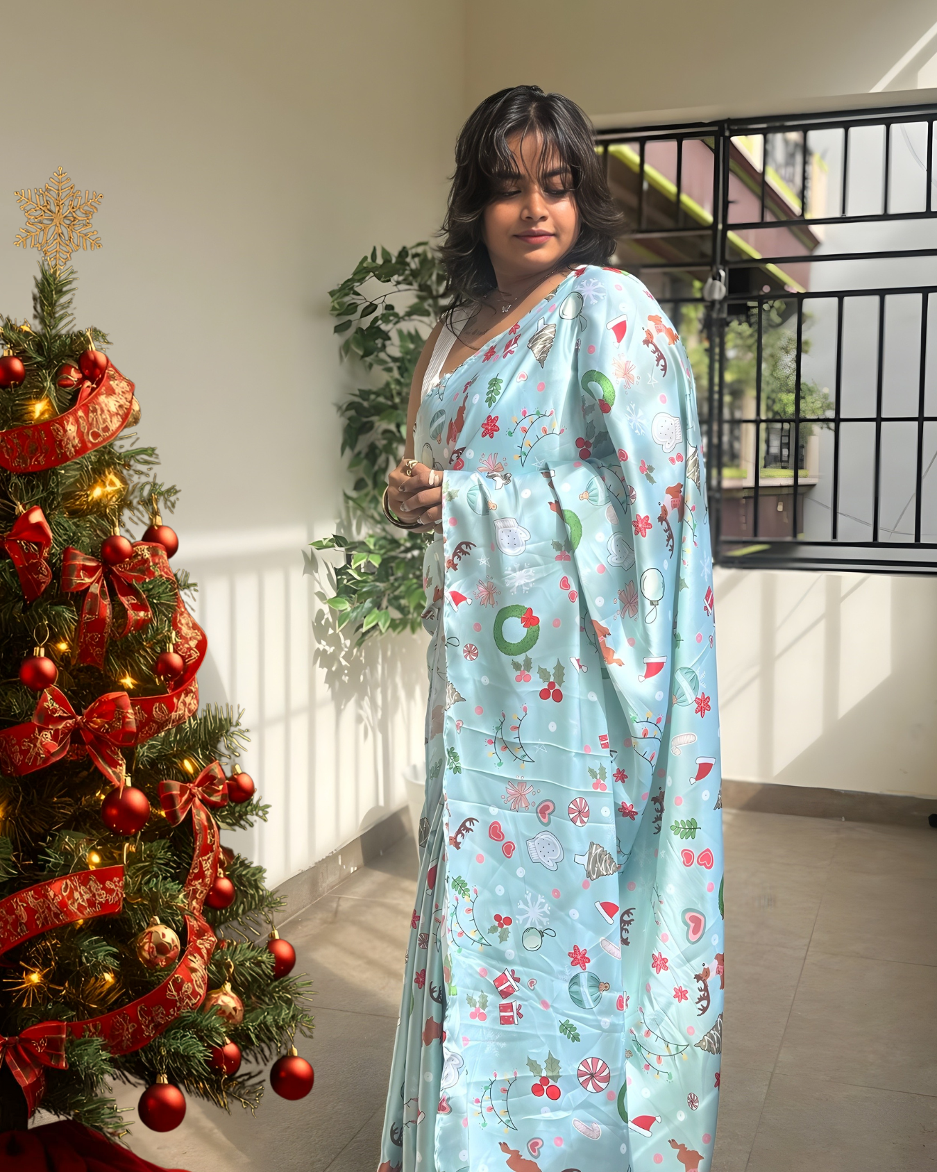Snowflake - Christmas Saree