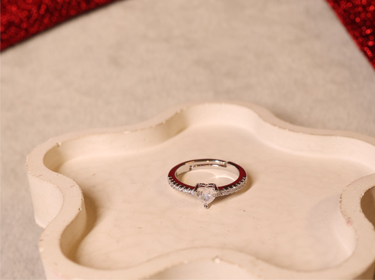 AI230 - Anti Tarnish Little Heart Ring