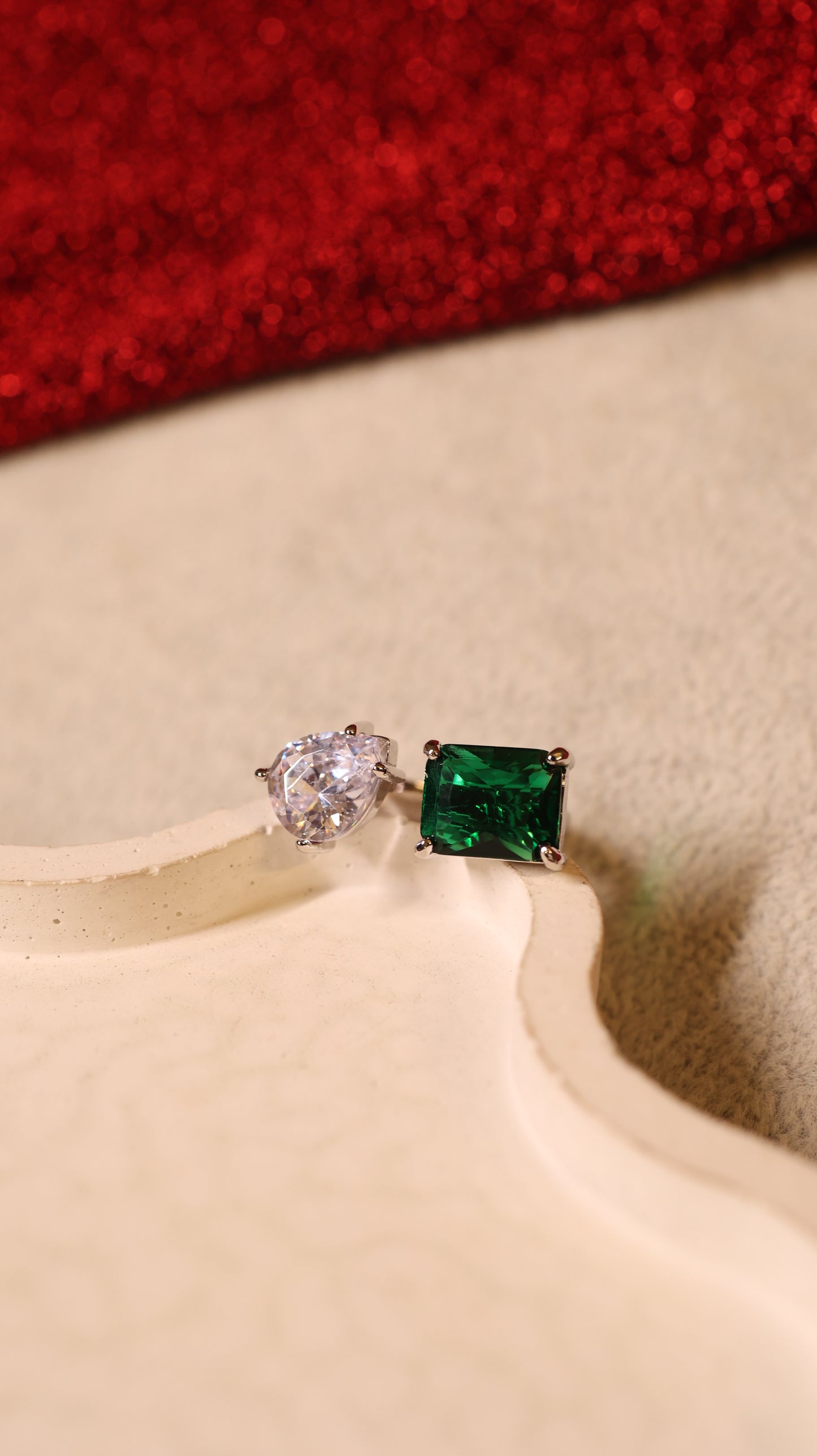 AI235 - Green Gem And Pristine White Ring