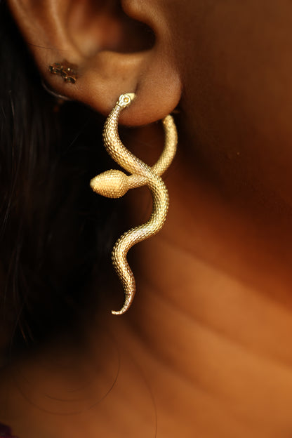 AI272 - Naga Earring