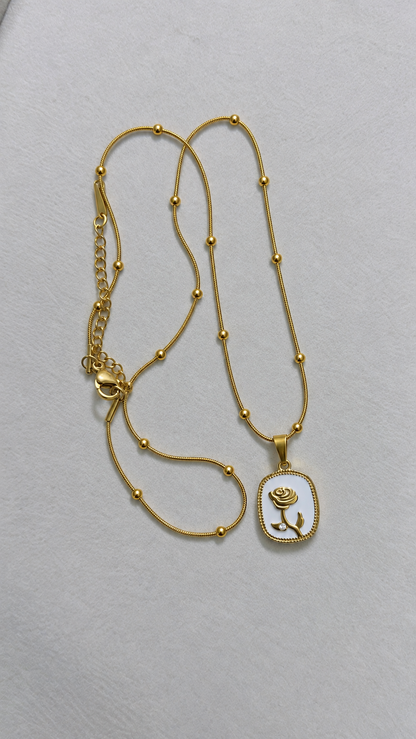 AI336 - Celestial Rose Chain