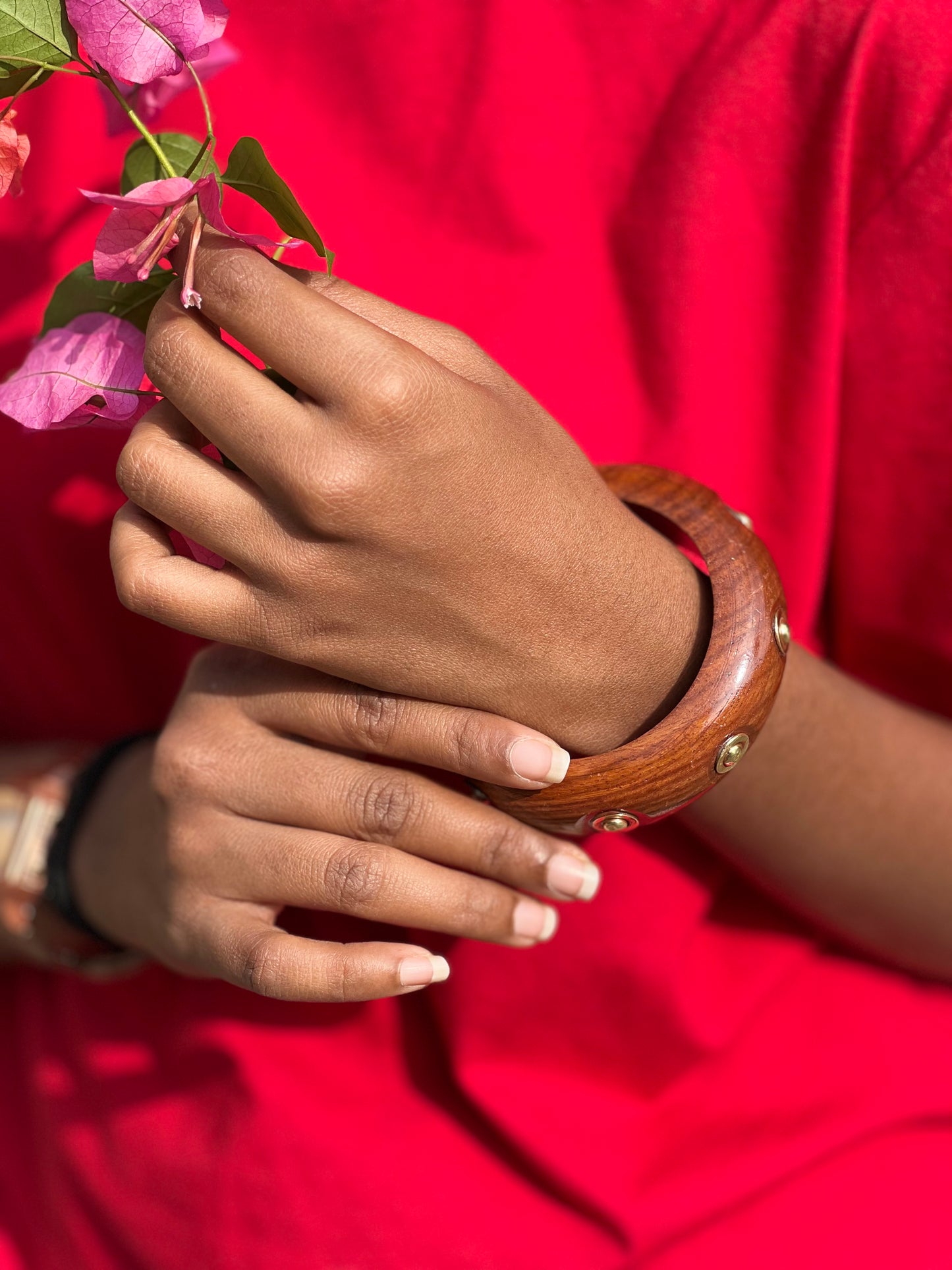 AI332 - Set Of Wooden Bangle