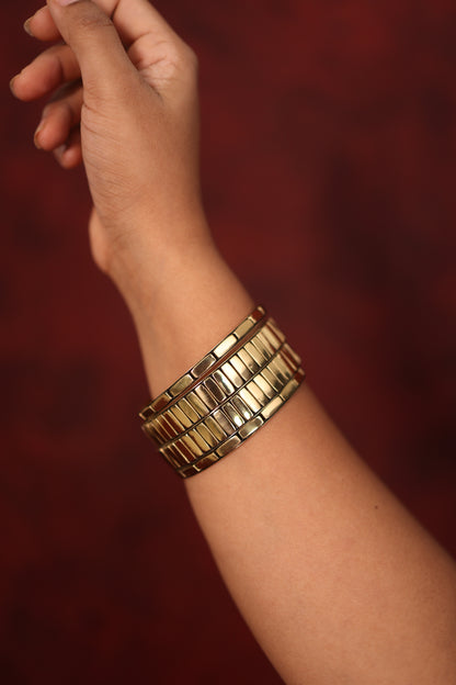 AI260 - Mantra Bangles