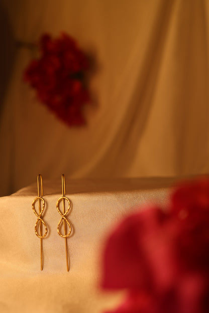 AI186 - Hook Earrings
