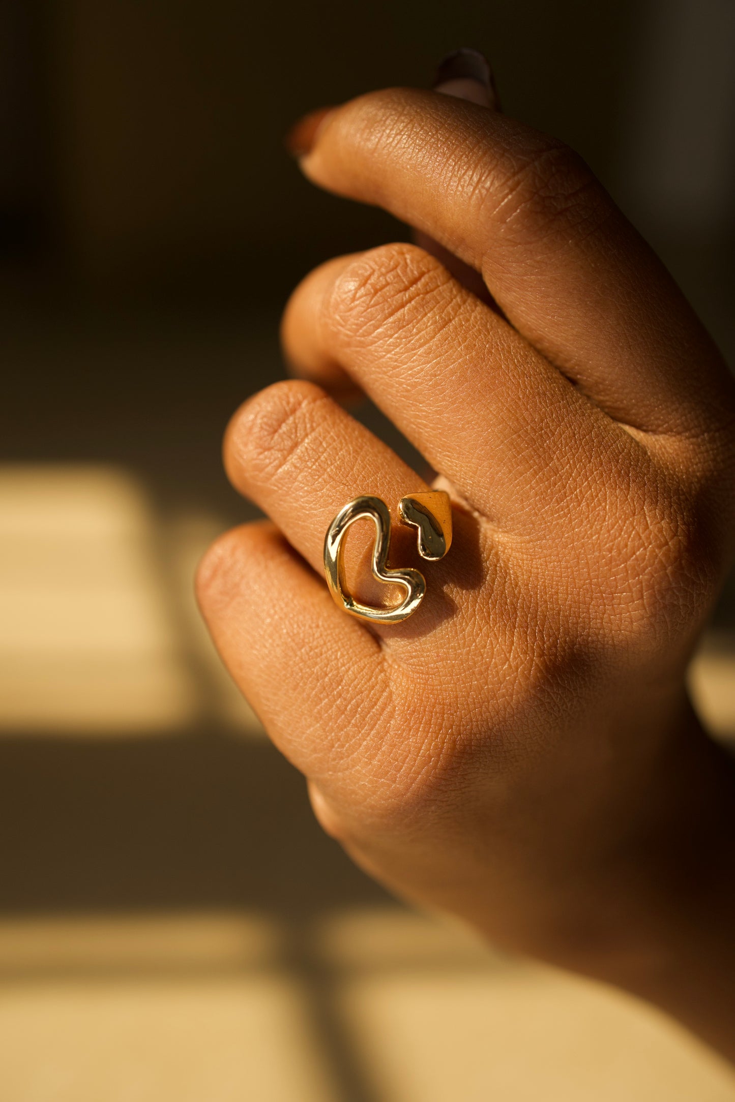 AI339 - Twin Heart Ring