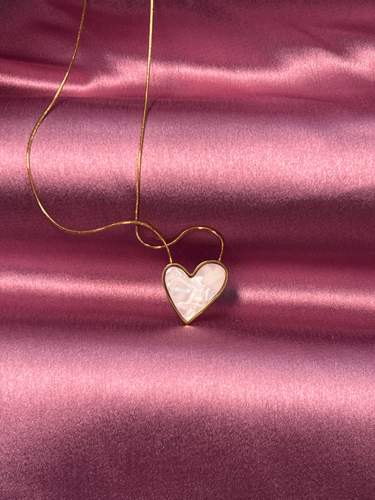 AI276 - Marble Heart Chain