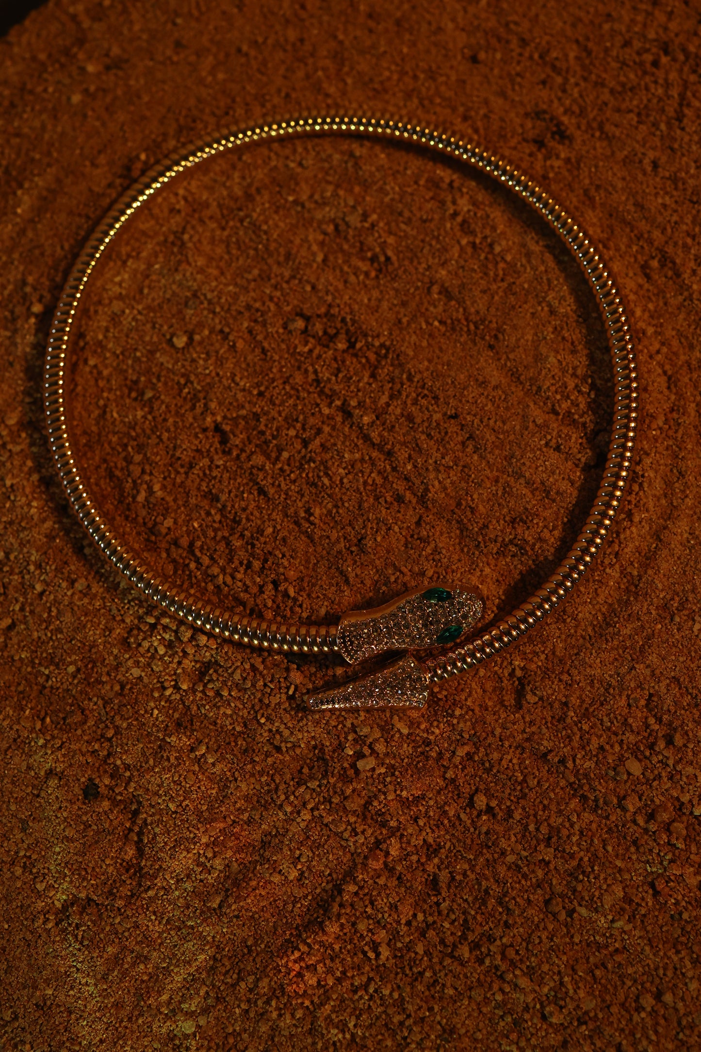 AI184 - Serpent’s Gaze Snake Choker