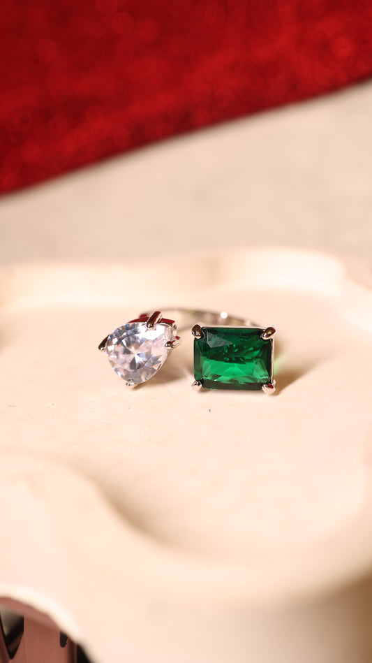 AI235 - Green Gem And Pristine White Ring