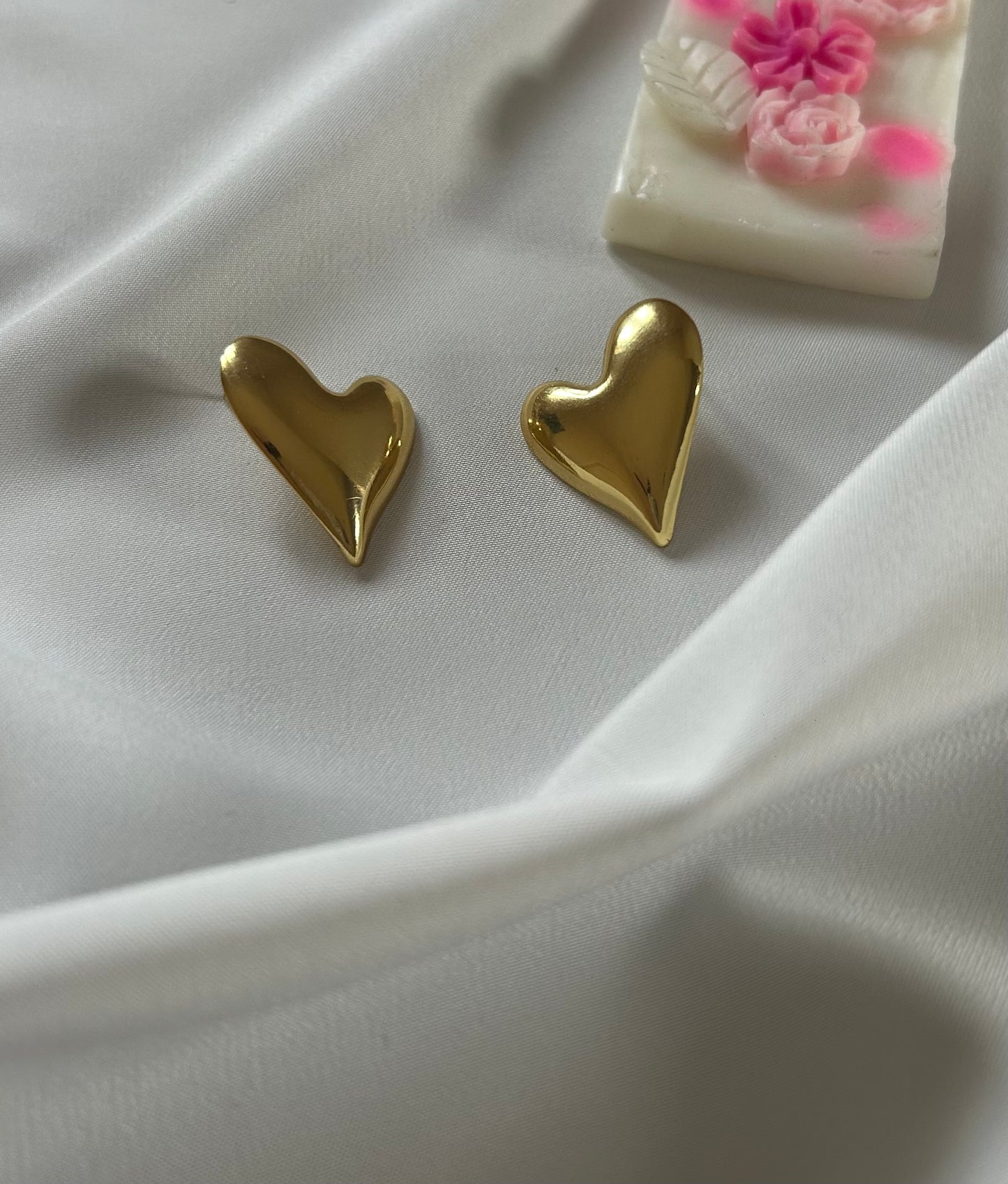 AI179 - Heart Shaped Anti Tarnish Earring