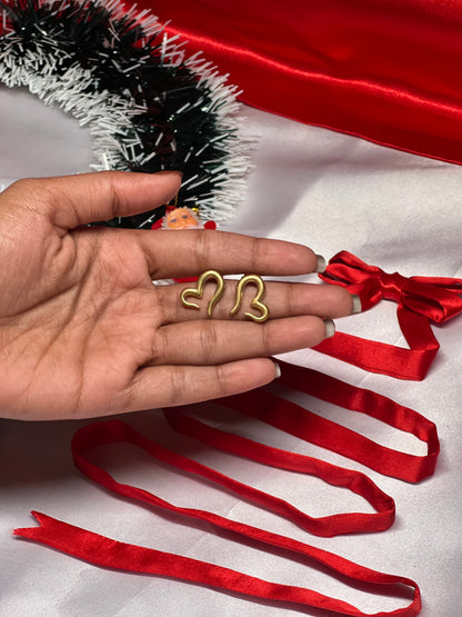 AI286 - Anti Tarnish Heartella Earrings