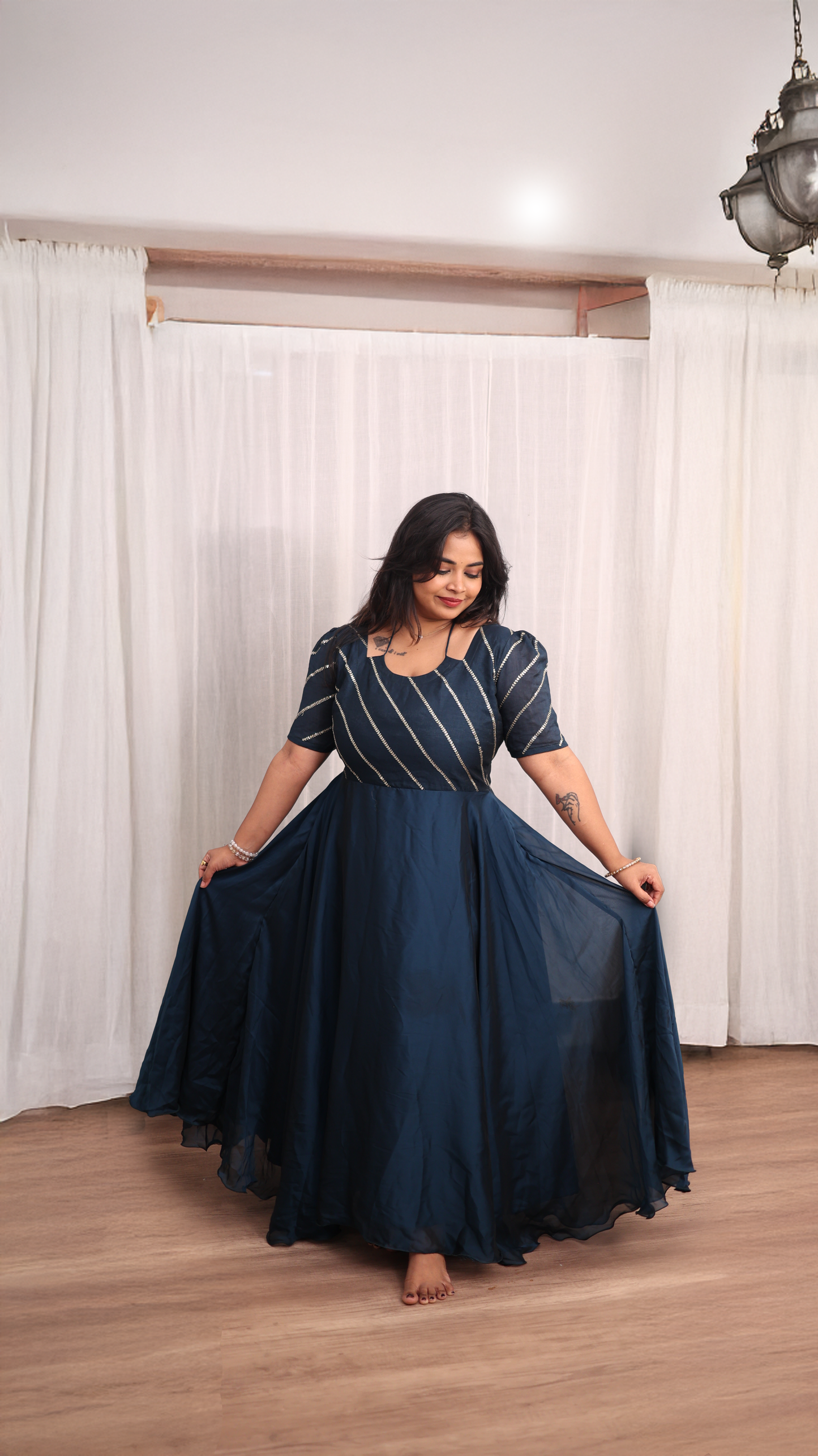 Nivika - Anarkali