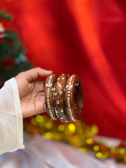 AI313 - Circle & Square Wooden Bangles