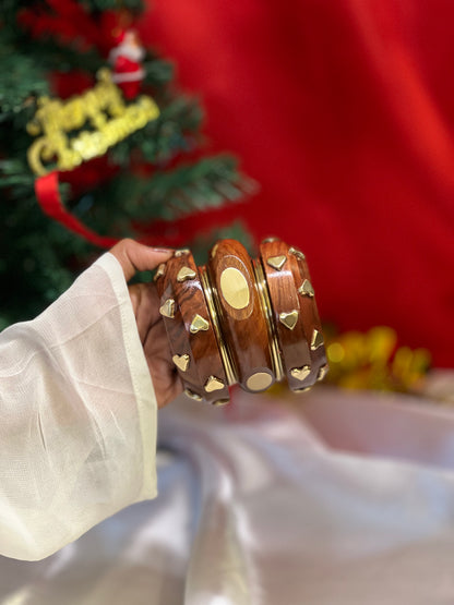 AI306 - Wooden Love Loop Bangles