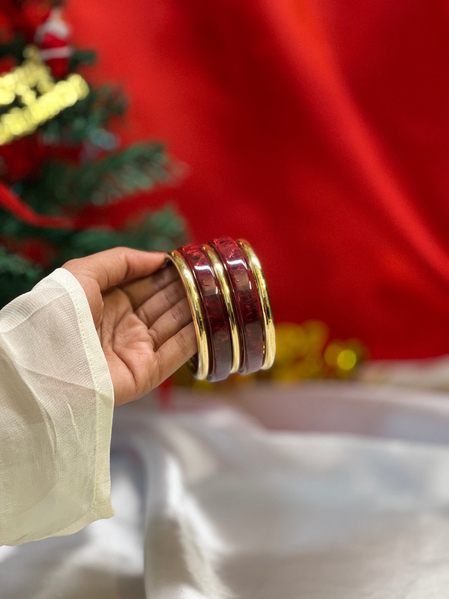 AI318 - Golden Grove Fusion Bangle