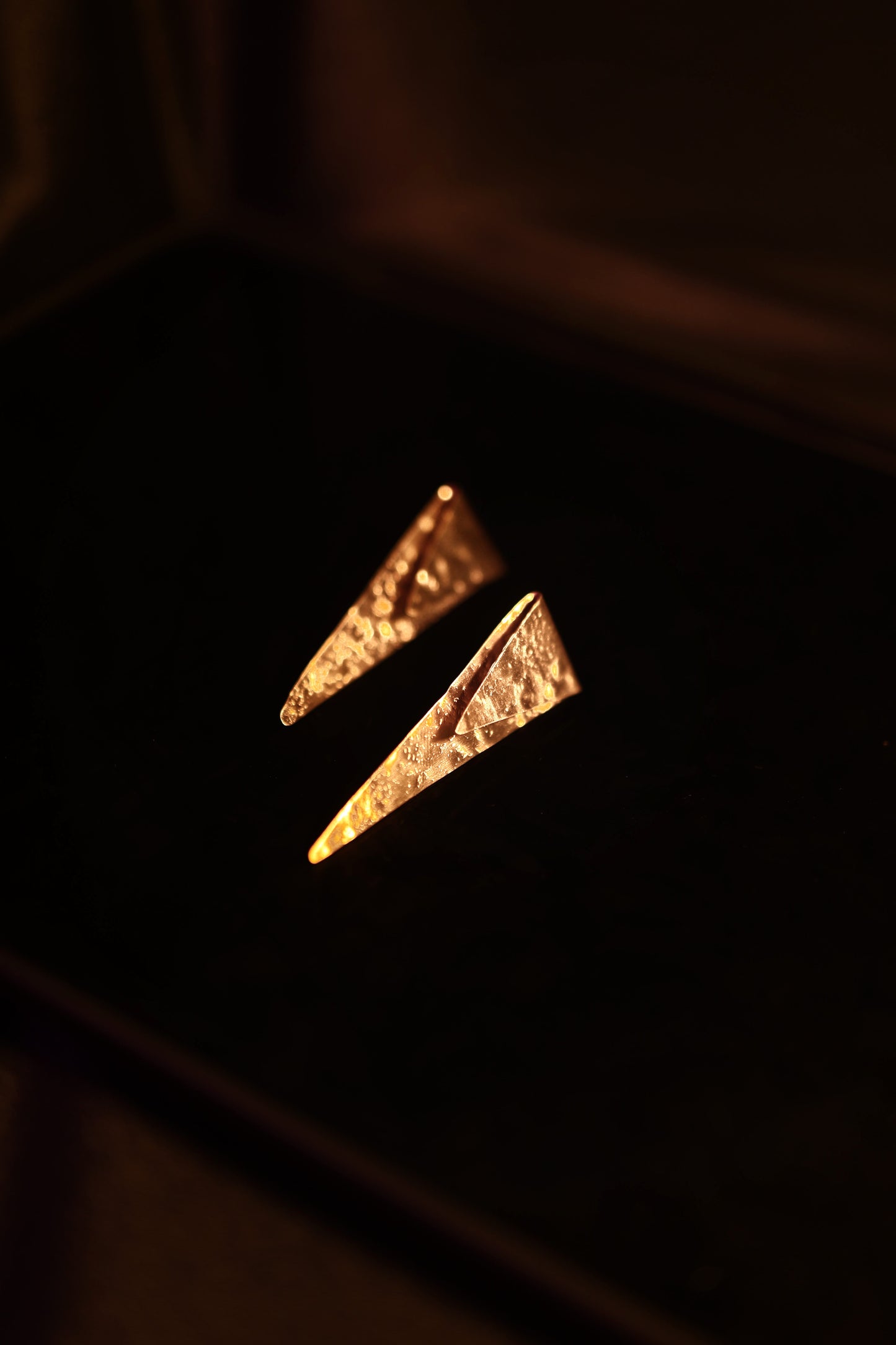 AI042 - Arrow and Drop Gold Plated Earring