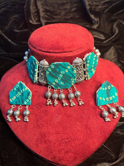 AI103 - Handmade Green Oxidised Choker Set